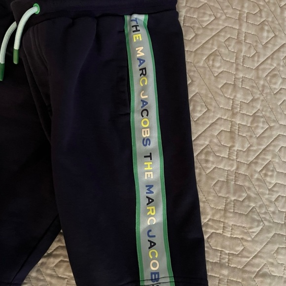 MARC JACOBS
BLUE COTTON LOGO SHORTS - Picture 5 of 7